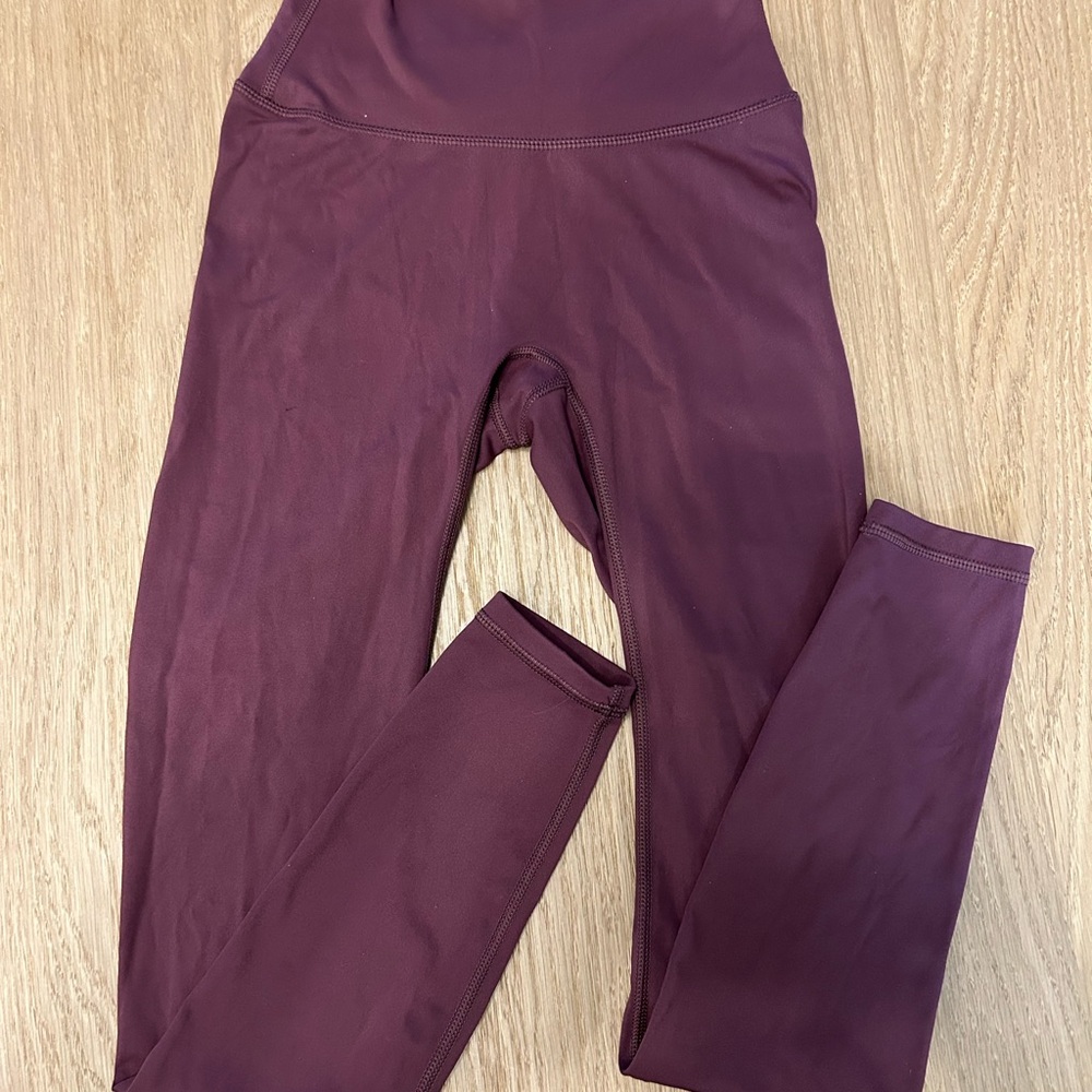 Paragon xs Burgundy High-Waisted Leggings